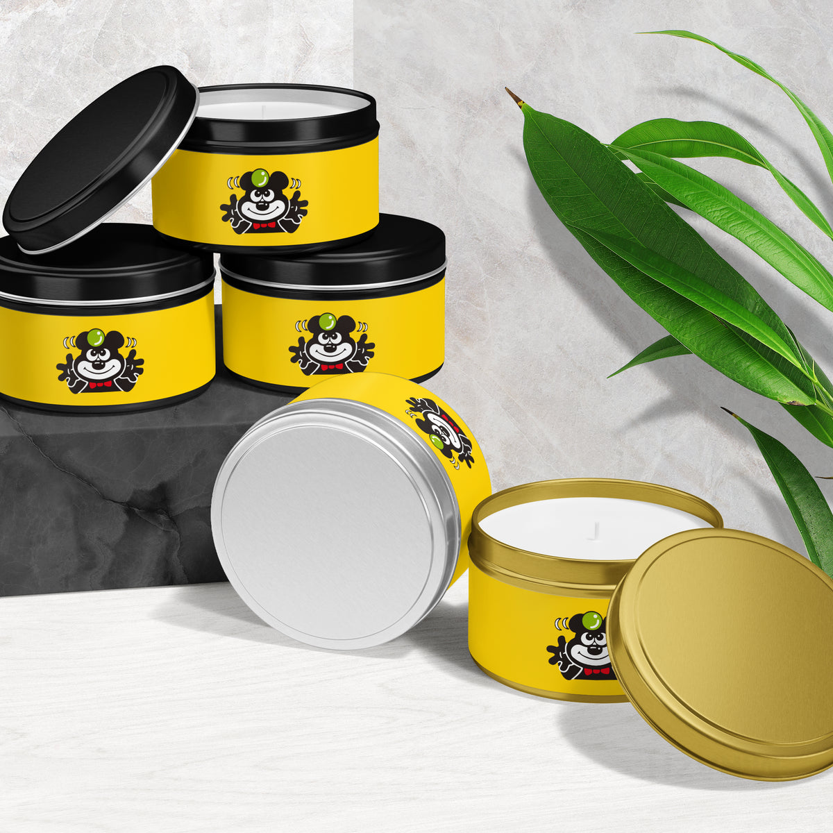 AdamsKhersiBlueberry Tin Candle 02 Black